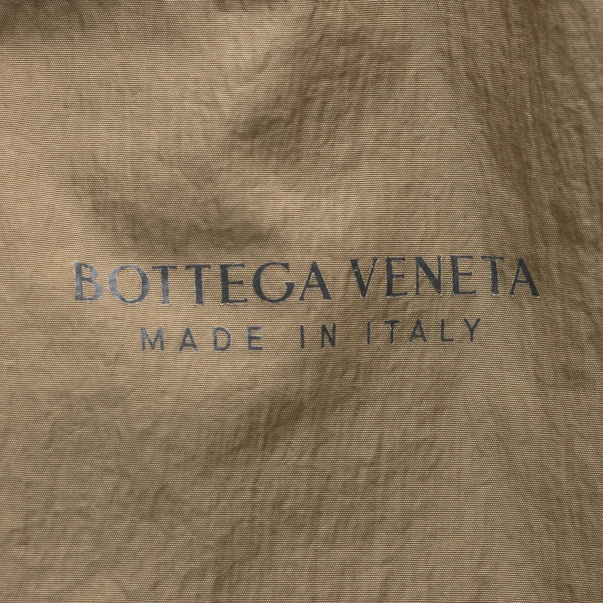 Bottega Veneta Calfskin The Shell Large Tote (SHF-23531)