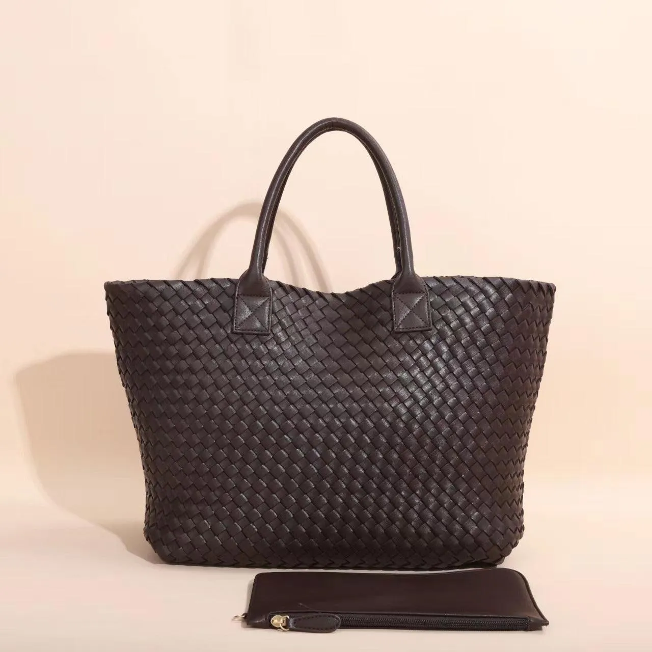 Large Handwoven Vegan Leather Tote/Weekend Bag in Onyx I Trendy Boutique Style ! Handmade Gift for Her